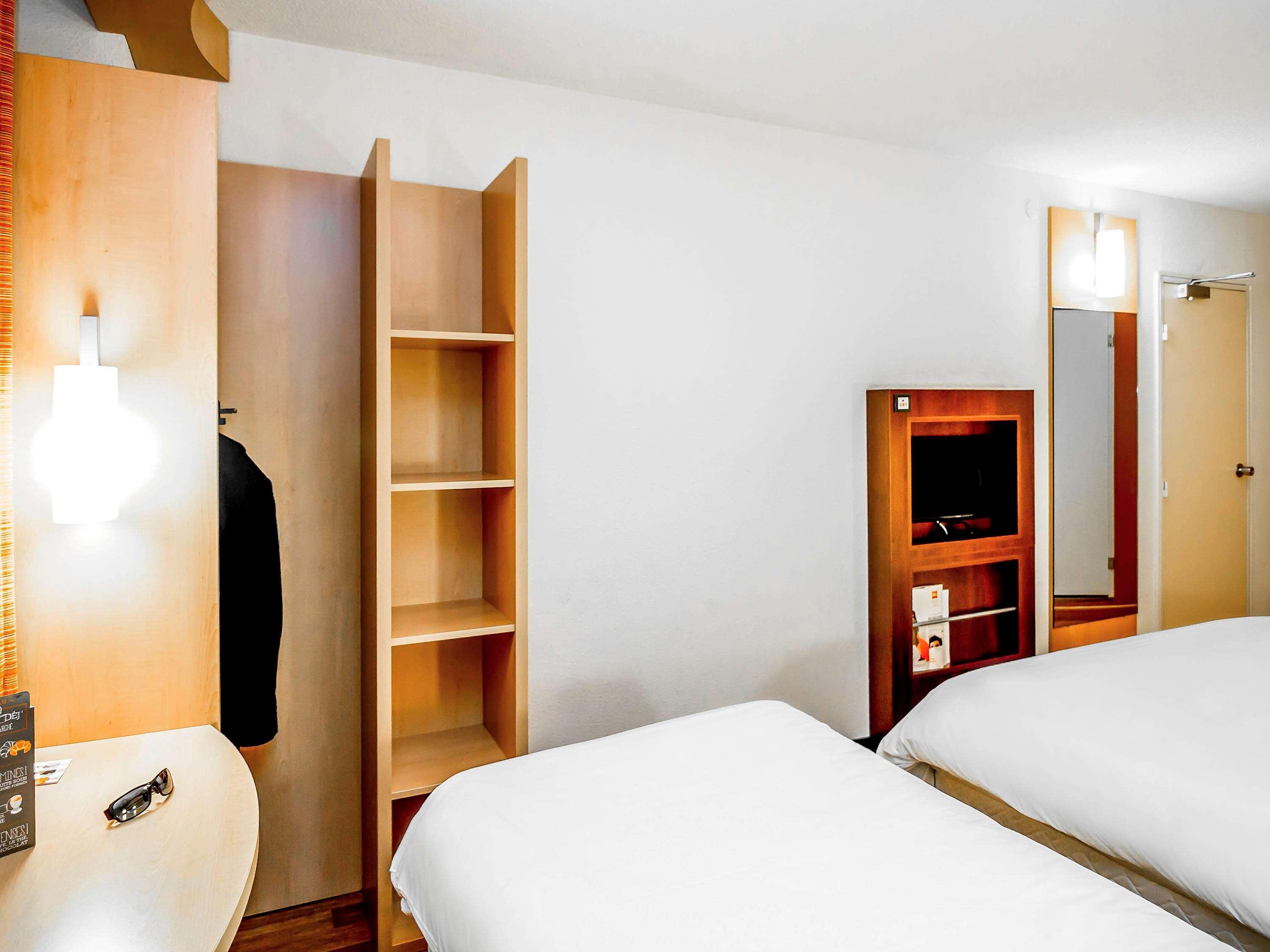 Hotel Ibis Montauban Exterior foto